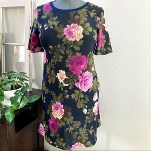 Le Lis boutique floral midi dress blue pink soft knit short sleeve flower Medium